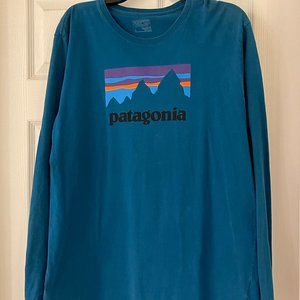 Patagonia Long-Sleeved Men's T-Shirt Size Large
